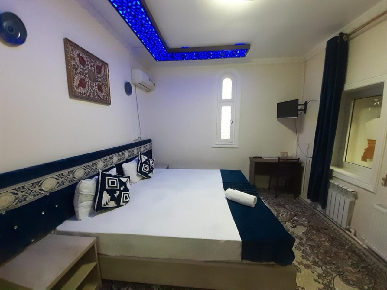 Hotel Rizqiro'Z Boutique Buchara Zewnętrze zdjęcie