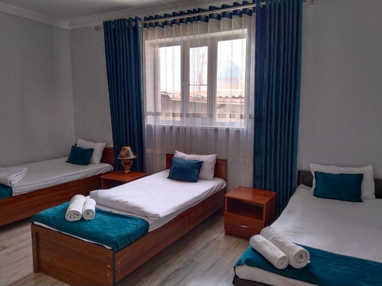 Hotel Rizqiro'Z Boutique Buchara Zewnętrze zdjęcie