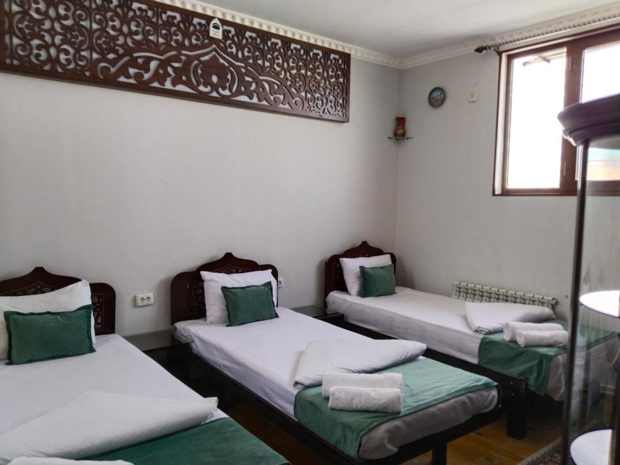 Hotel Rizqiro'Z Boutique Buchara Zewnętrze zdjęcie