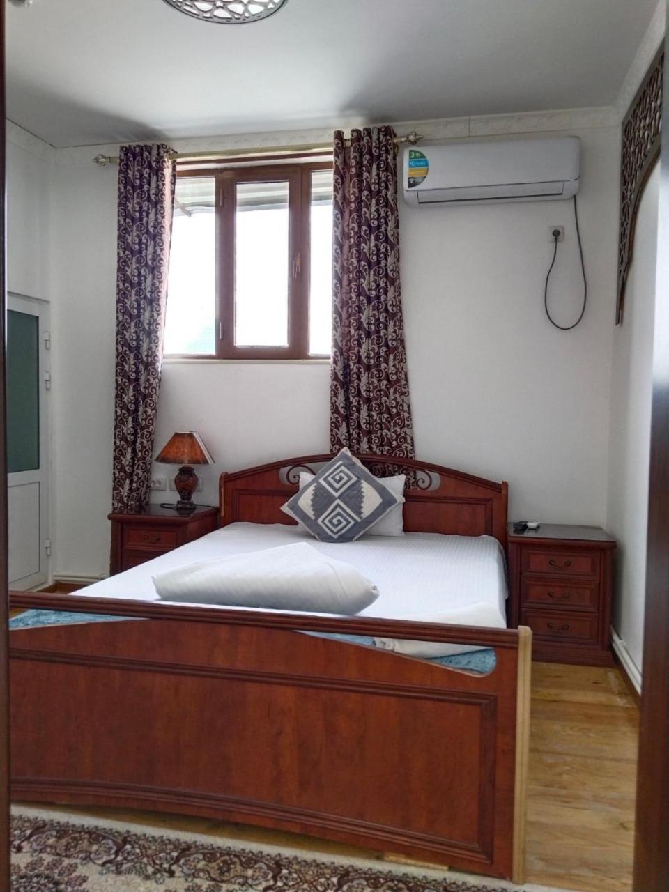 Hotel Rizqiro'Z Boutique Buchara Zewnętrze zdjęcie